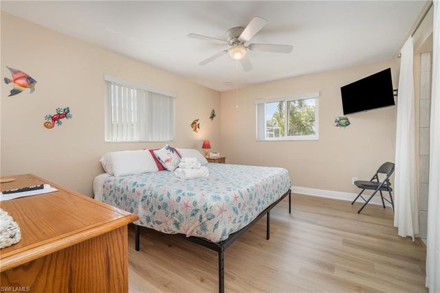 1751 Lakeview BLVD, North Fort Myers, FL 33903