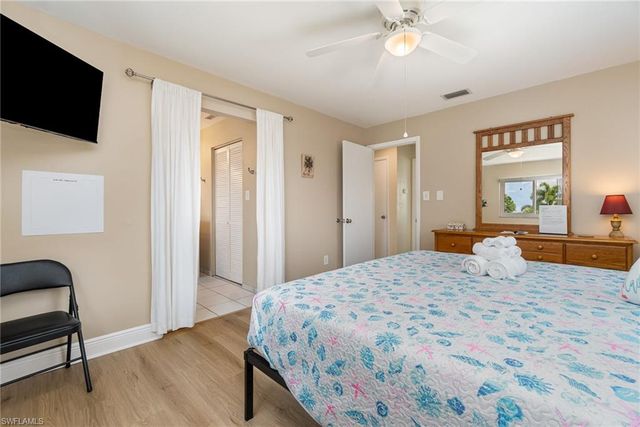 1751 Lakeview BLVD, North Fort Myers, FL 33903