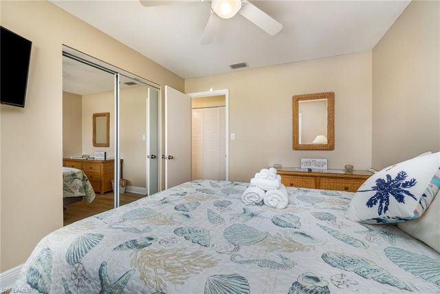 1751 Lakeview BLVD, North Fort Myers, FL 33903