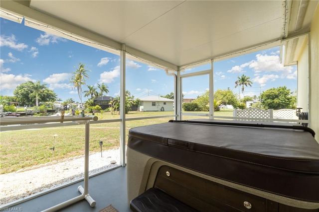 1751 Lakeview BLVD, North Fort Myers, FL 33903