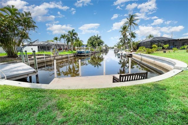 1751 Lakeview BLVD, North Fort Myers, FL 33903