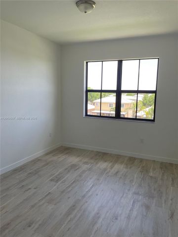 15560 SW 136th Street 207, Miami, FL 33196