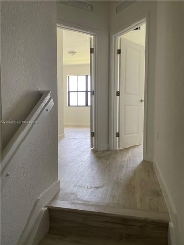 15560 SW 136th Street 207, Miami, FL 33196