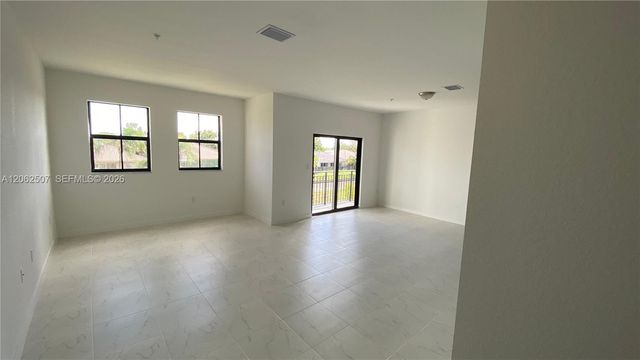 15560 SW 136th Street 207, Miami, FL 33196