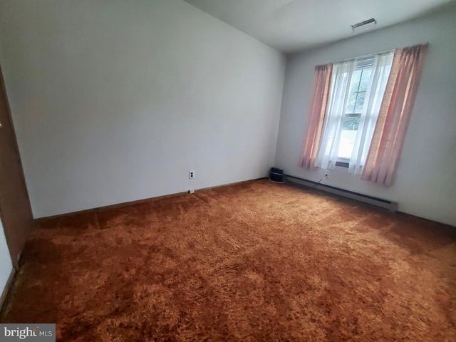 34 GROUSE ST, Browns Mills, NJ 08015