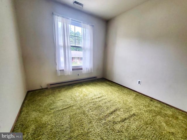 34 GROUSE ST, Browns Mills, NJ 08015