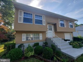 34 GROUSE ST, Browns Mills, NJ 08015