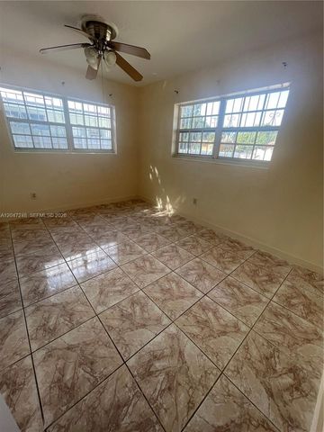 18425 NW 42nd Pl, Miami Gardens, FL 33055