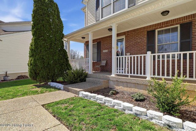 10204 Red Clover Ct, Louisville, KY 40228