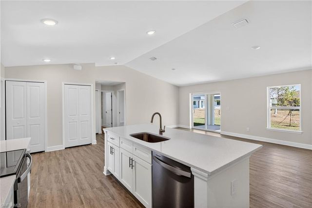 1219 NW 8th PL, Cape Coral, FL 33993