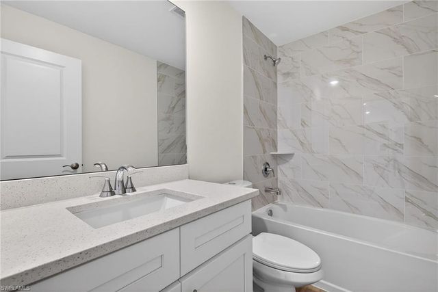 1219 NW 8th PL, Cape Coral, FL 33993