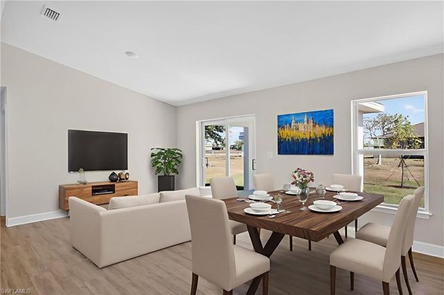 1219 NW 8th PL, Cape Coral, FL 33993