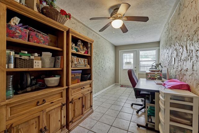 39 Regency Point, Conroe, TX 77356