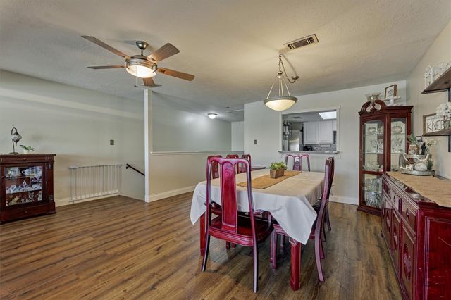 39 Regency Point, Conroe, TX 77356