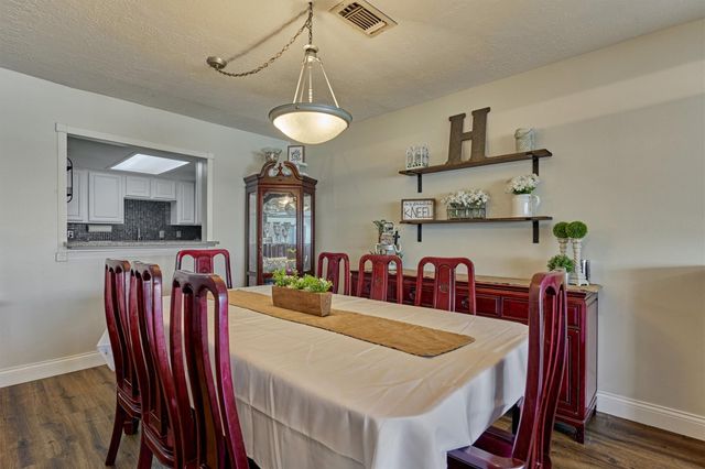39 Regency Point, Conroe, TX 77356