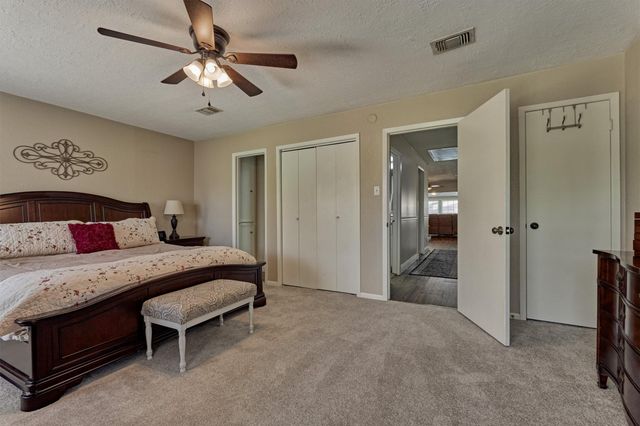 39 Regency Point, Conroe, TX 77356