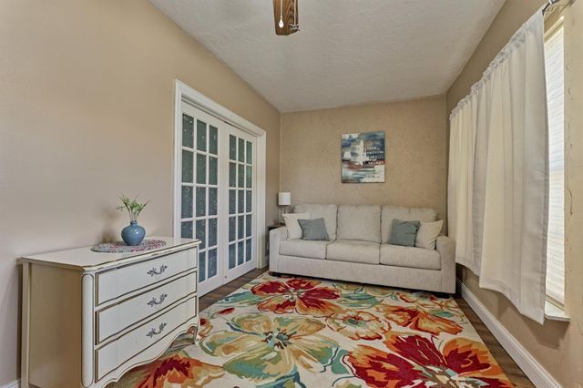 39 Regency Point, Conroe, TX 77356