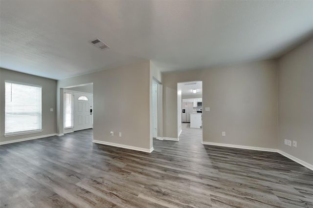 9411 Bayou Bluff Drive, Spring, TX 77379