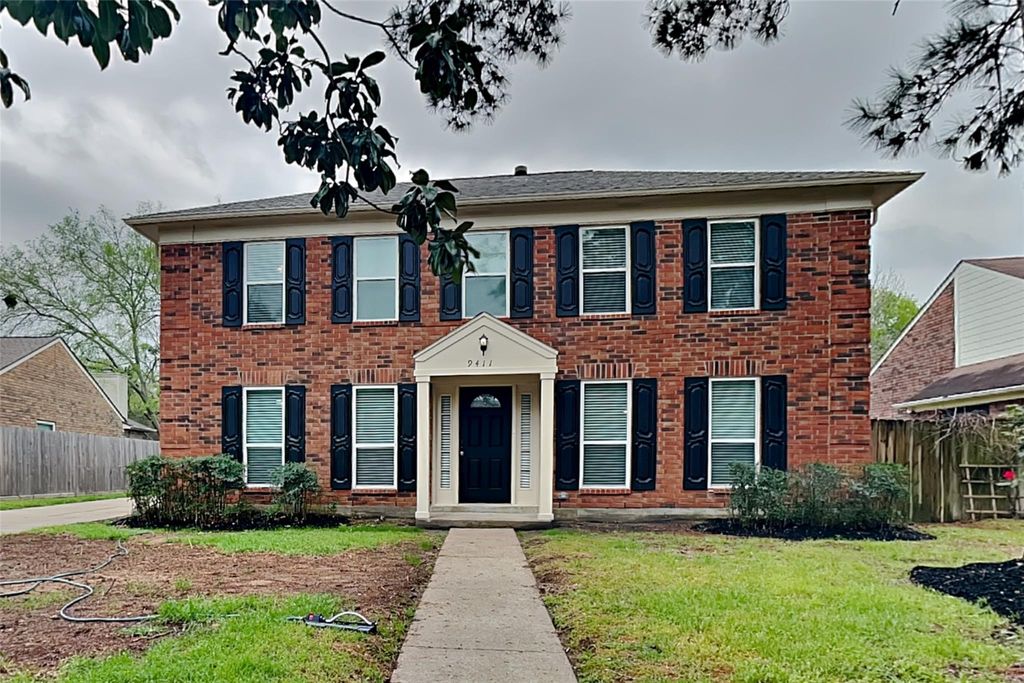 9411 Bayou Bluff Drive, Spring, TX 77379