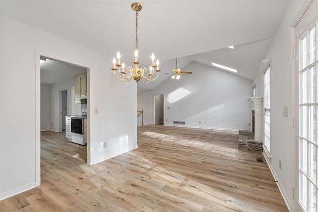 1310 Cobblestone Lane, Woodstock, GA 30189