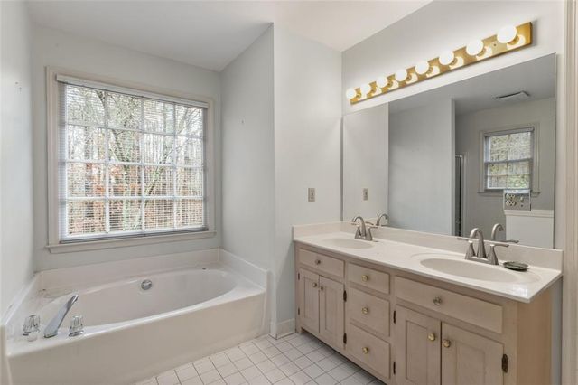 1310 Cobblestone Lane, Woodstock, GA 30189