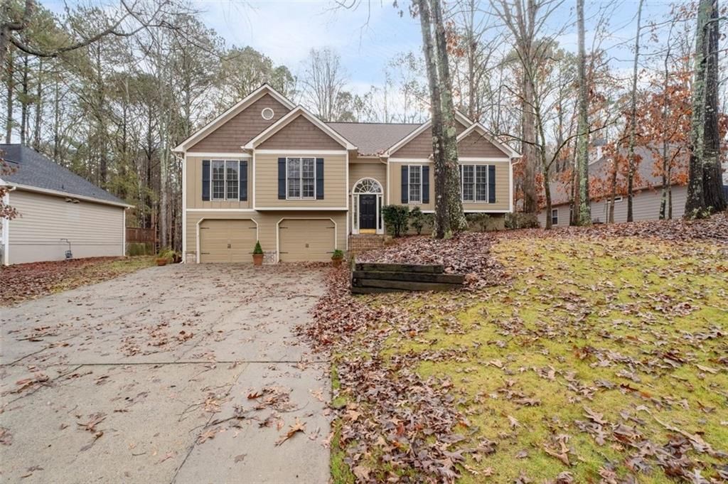 1310 Cobblestone Lane, Woodstock, GA 30189