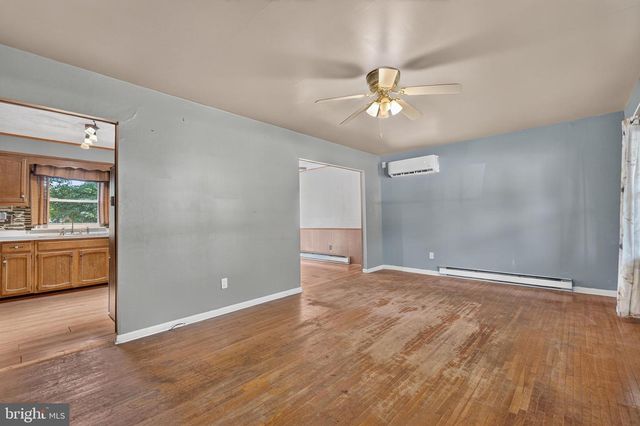 242 COURTNEY DR, Elkton, MD 21921