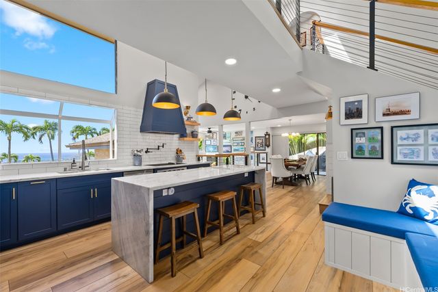 1868 Kihi Street, Honolulu, HI 96821