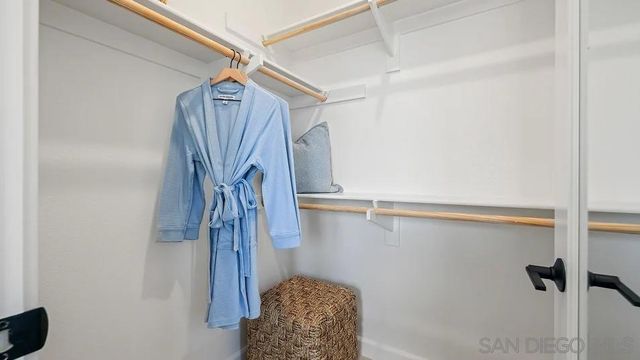 379 Honeysuckle, Oceanside, CA 92057