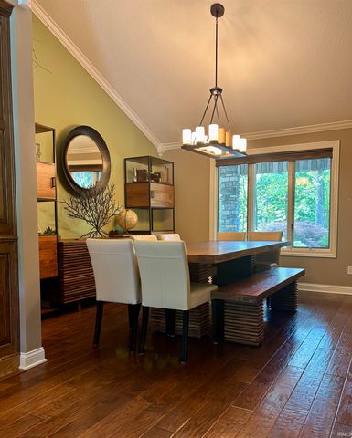 180 W 300 N, Angola, IN 46703