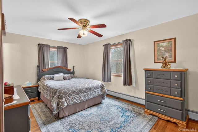 10 Carly Drive, Highland, NY 12528