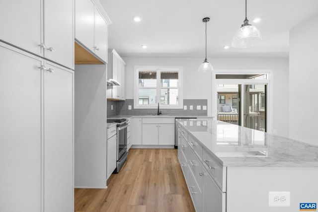 5434 GOLF DR, Crozet, VA 22932