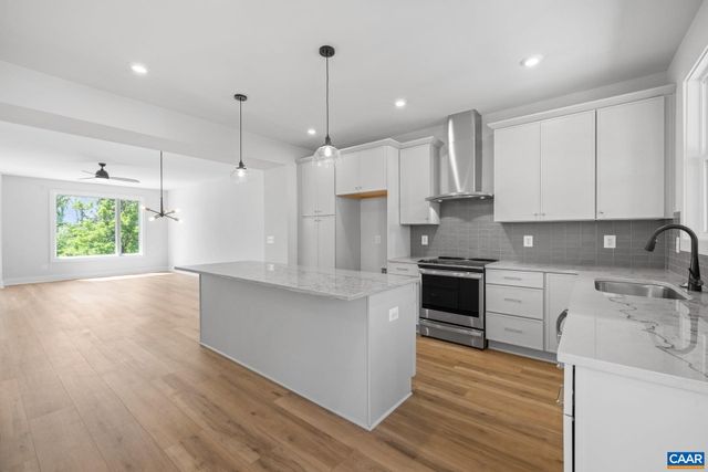 5434 GOLF DR, Crozet, VA 22932