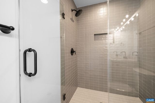 5434 GOLF DR, Crozet, VA 22932