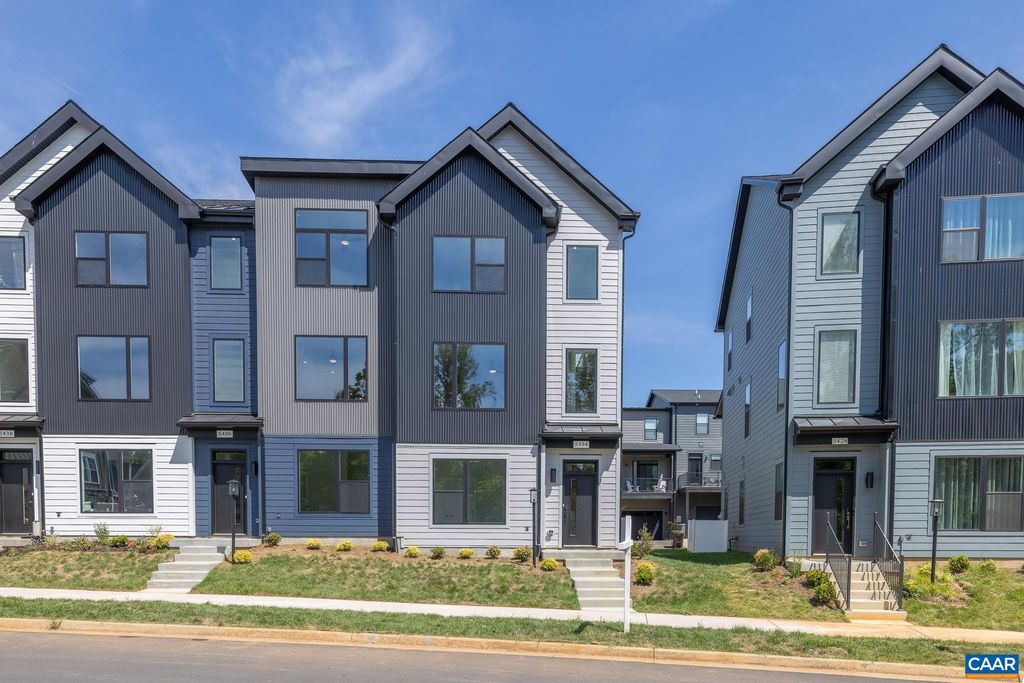 5434 GOLF DR, Crozet, VA 22932