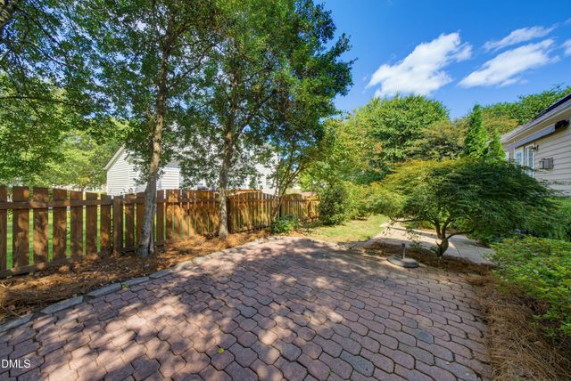 100 Bridlebit Court, Cary, NC 27513