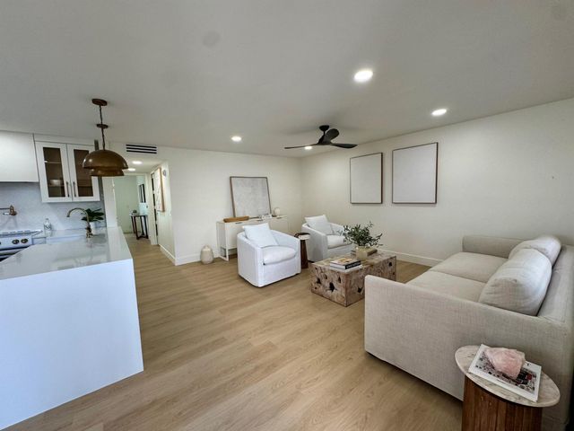 977 Normandy U, Delray Beach, FL 33484