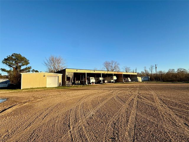 8711 Fm-787, Cleveland, TX 77327