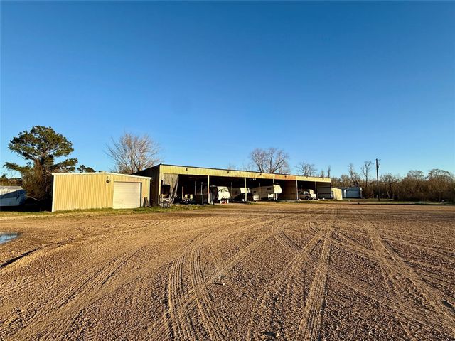 8711 Fm-787, Cleveland, TX 77327