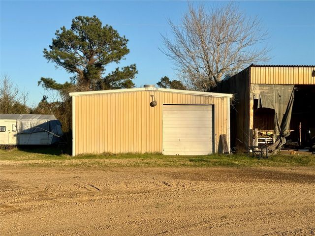 8711 Fm-787, Cleveland, TX 77327