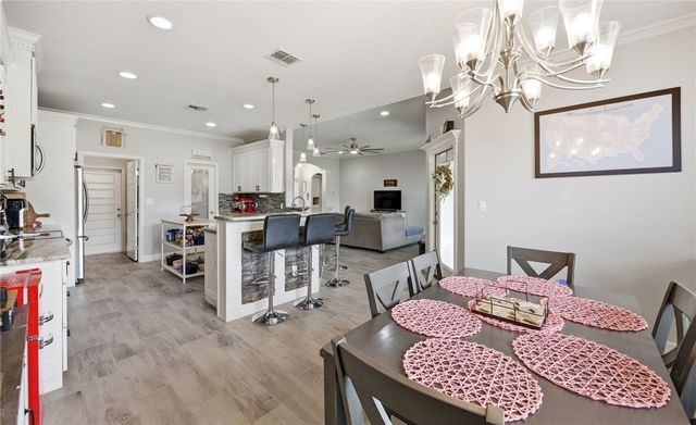 2610 Katie Ct, Corpus Christi, TX 78414