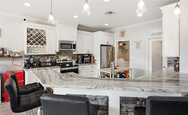 2610 Katie Ct, Corpus Christi, TX 78414
