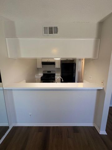 7801 Shoal Creek BLVD 201, Austin, TX 78757