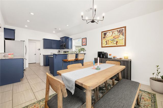 3494 Foxtail Lily Lane, Fayetteville, AR 72704