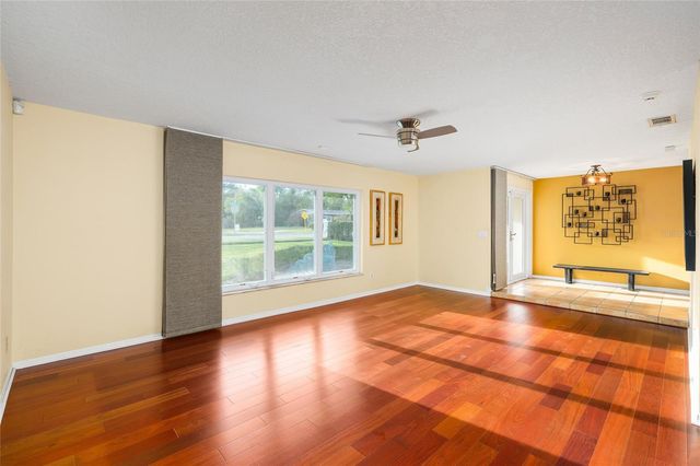 631 GILLETTE AVENUE, Temple Terrace, FL 33617