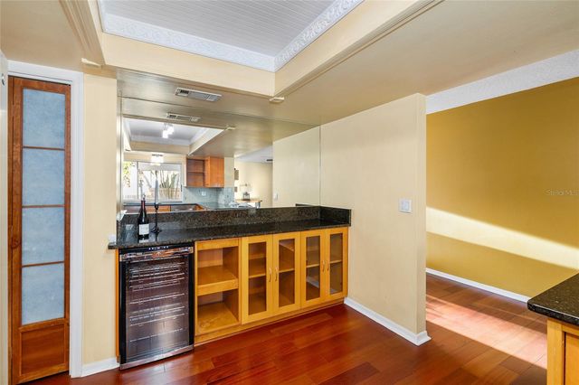 631 GILLETTE AVENUE, Temple Terrace, FL 33617