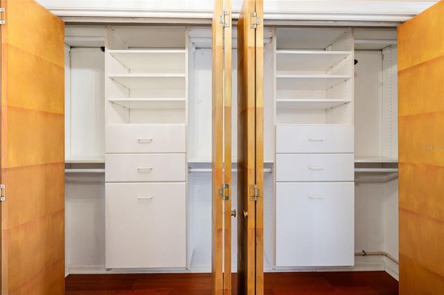 631 GILLETTE AVENUE, Temple Terrace, FL 33617