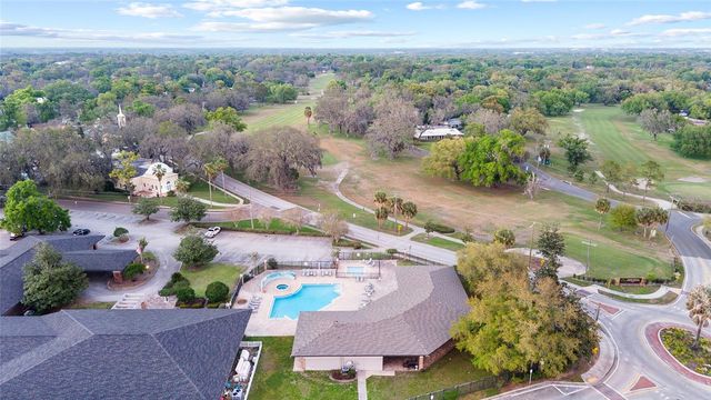 631 GILLETTE AVENUE, Temple Terrace, FL 33617