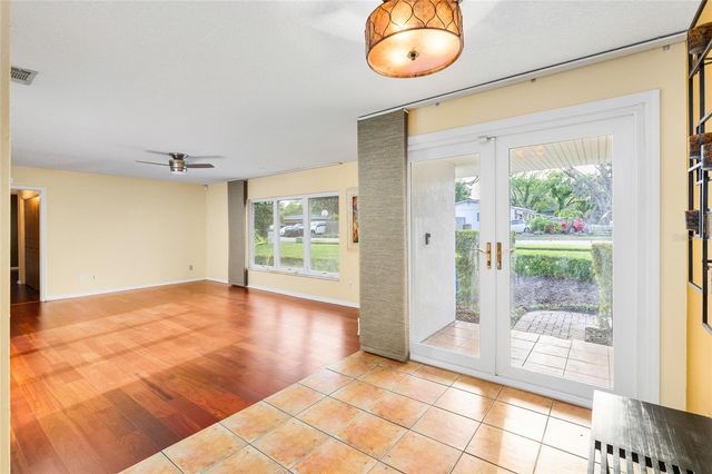 631 GILLETTE AVENUE, Temple Terrace, FL 33617