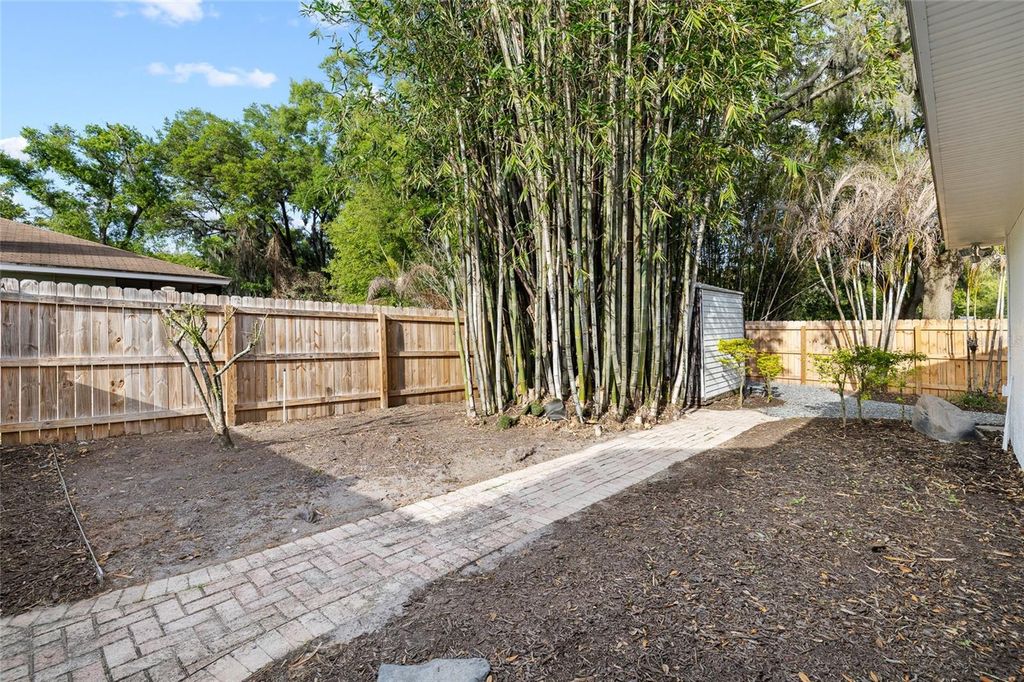 Image 52 of property listing at 631 GILLETTE AVENUE, Temple Terrace, FL 33617
